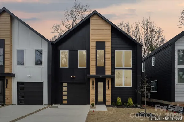 $599,900 | 2408 Crestview Drive, Charlotte, NC 28216
