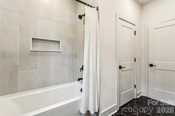 $599,900 | 2408 Crestview Drive, Charlotte, NC 28216