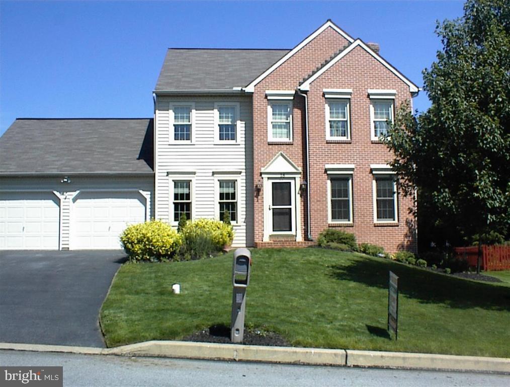 18 Round House Drive Lititz, PA 17543 - Photo 1 of 13 Gallery Image 1
