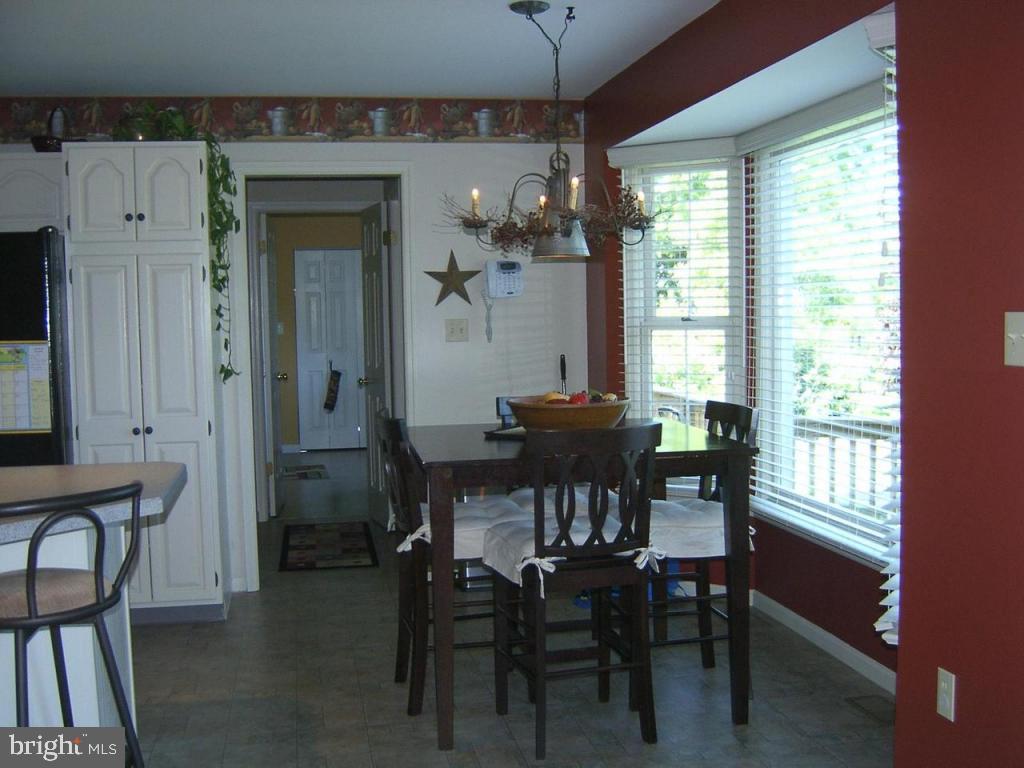 18 Round House Drive Lititz, PA 17543 - Photo 2 of 13 Gallery Image 2