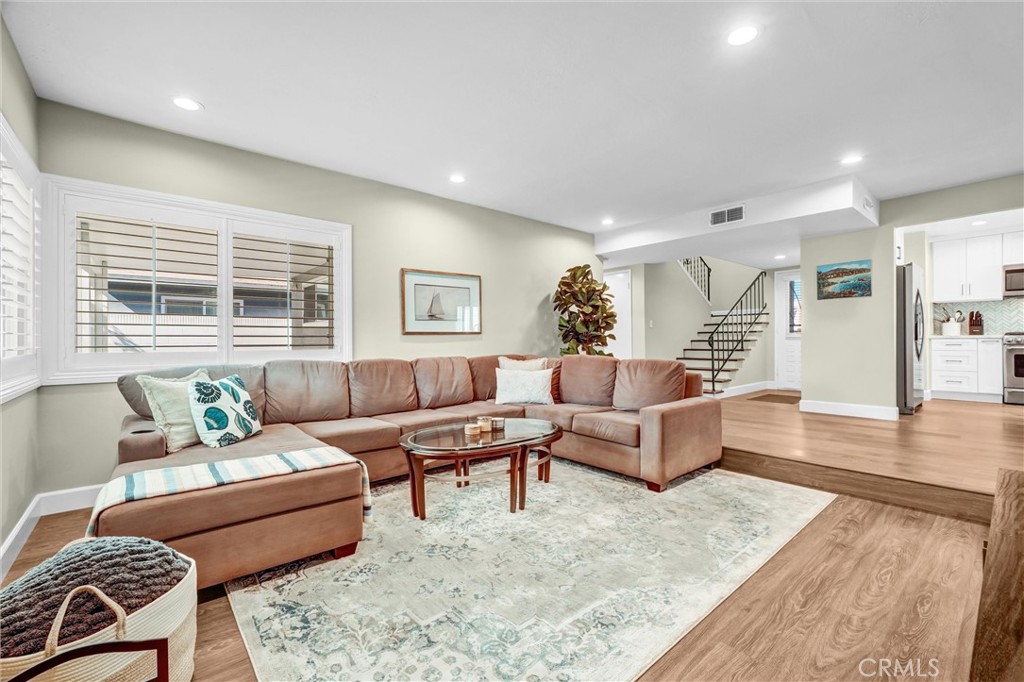10661 Ritter Street Cypress, CA 90630 - Photo 8 of 32