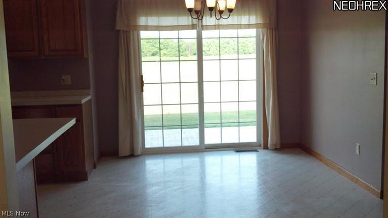 21795 Foster Road Wellington, OH 44090 - Photo 7 of 19 Gallery Image 7