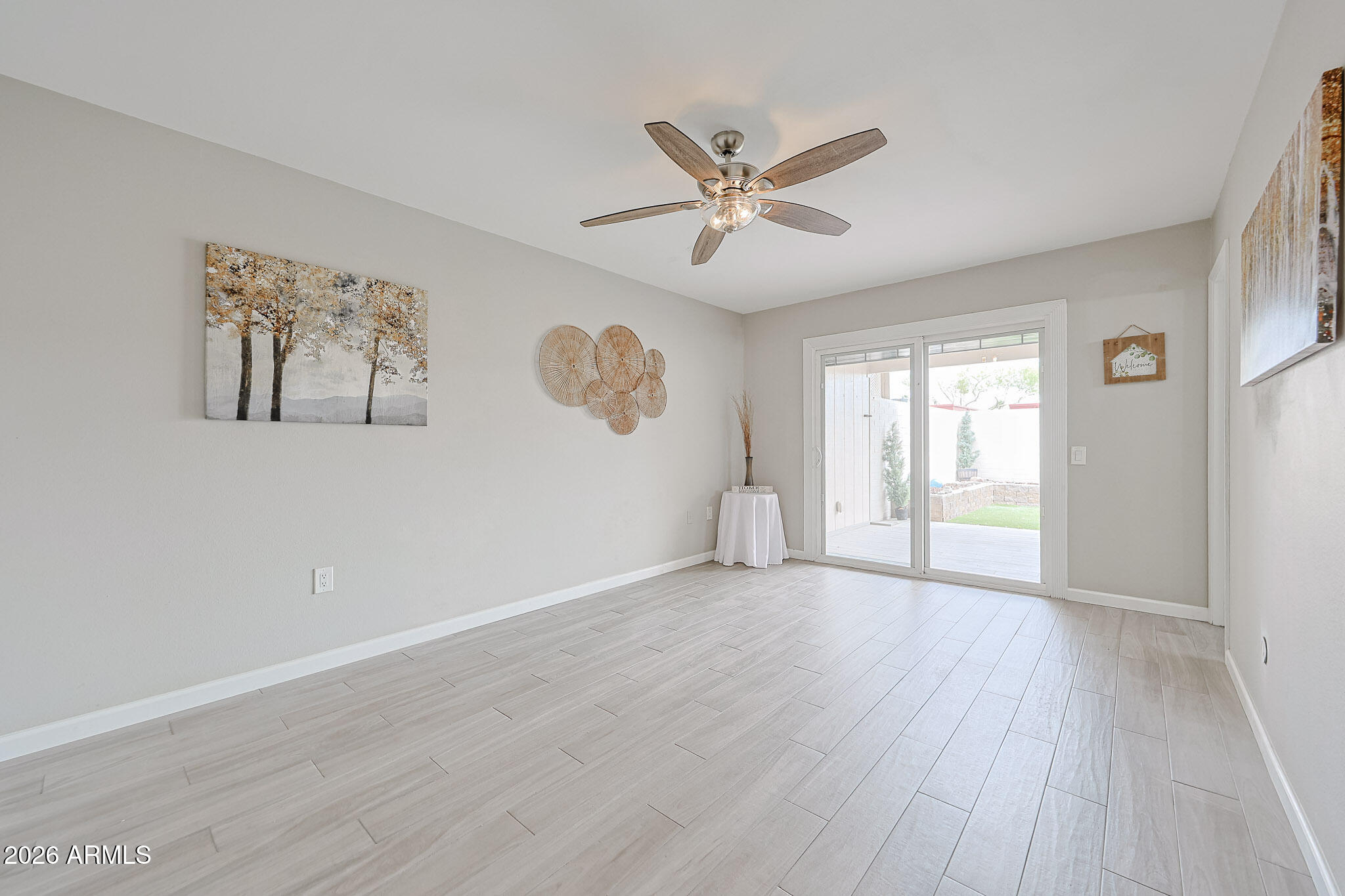 9908 West Royal Oak Road Sun City, AZ 85351 - Photo 20 of 36 PRIMARY BEDROOM