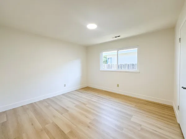 $459,900 | 1465 West Tuolumne Road, Turlock, CA 95382