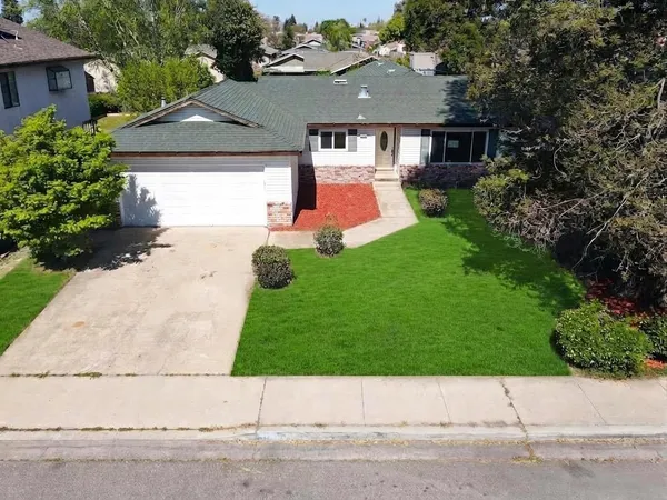 $459,900 | 1465 West Tuolumne Road, Turlock, CA 95382