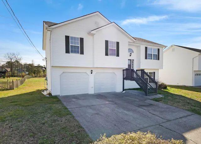 $335,000 | 47 Spring Pl Drive, Fort Oglethorpe, GA 30742