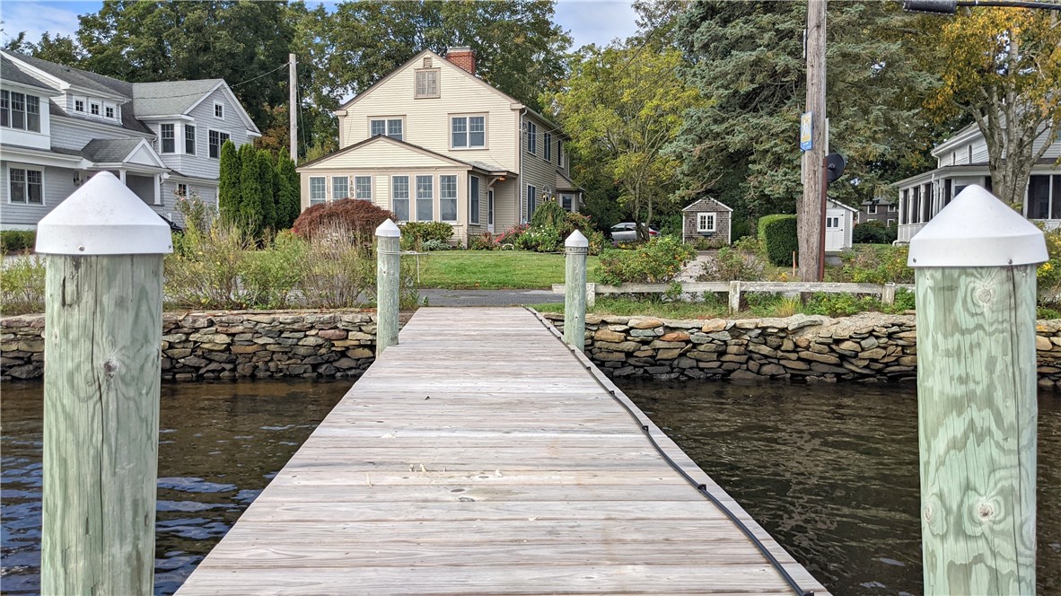 169 Mathewson Road Barrington, RI 02806 - Photo 1 of 33 Gallery Image 1