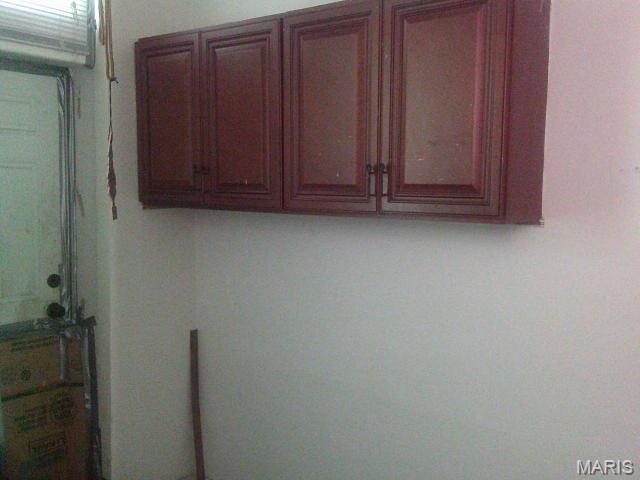 3237 Barrett Street St. Louis, MO 63107 - Photo 17 of 47