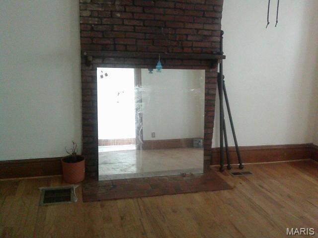 3237 Barrett Street St. Louis, MO 63107 - Photo 10 of 47