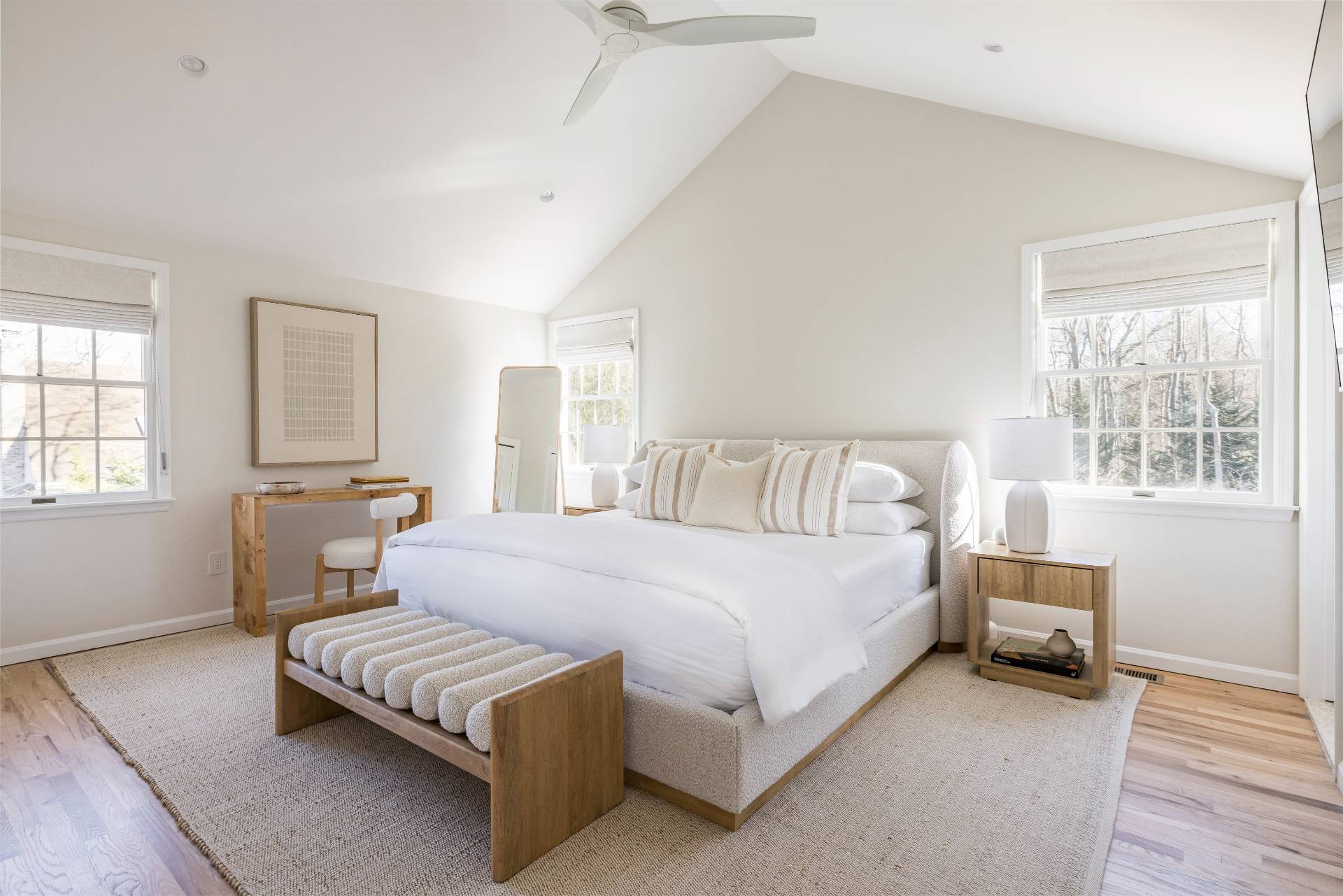 4582 Noyack Road Sag Harbor, NY 11963 - Photo 26 of 40 Gallery Image 26