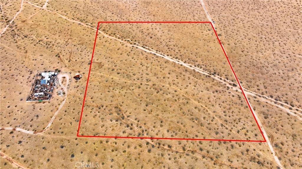 0 Dover Road Apple Valley, CA 92308 - Photo 11 of 14 a bathroom with a shower
