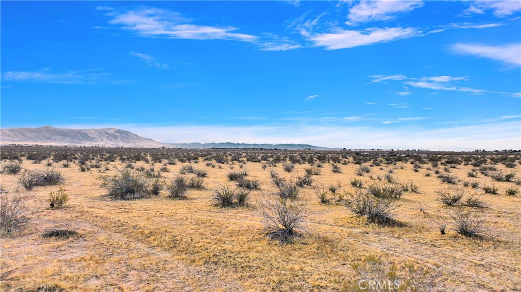 0 Dover Road Apple Valley, CA 92308 - Photo 4 of 14 a view of a city