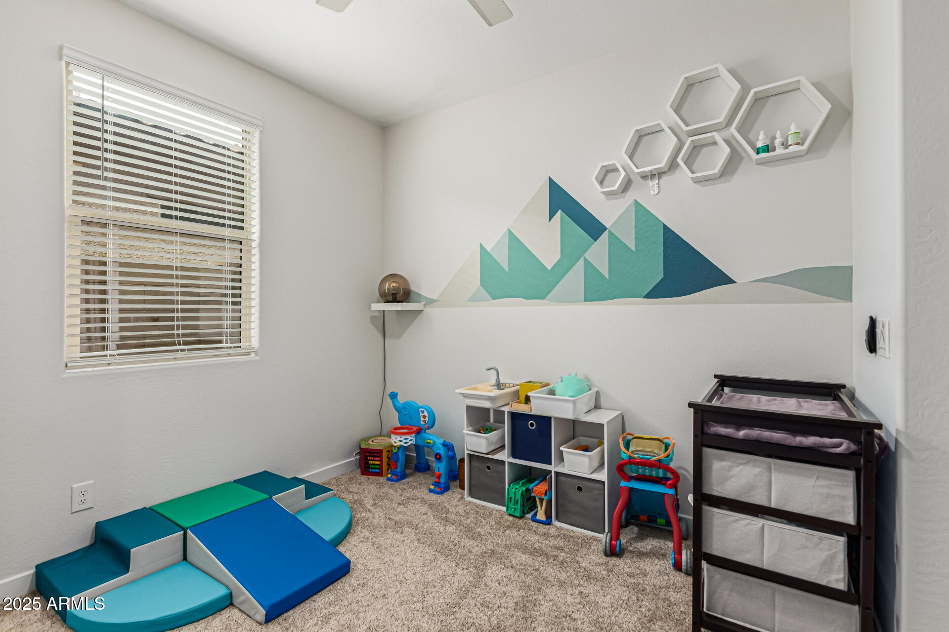 2517 West Pecan Road Phoenix, AZ 85041 - Photo 18 of 31 Bedroom 3