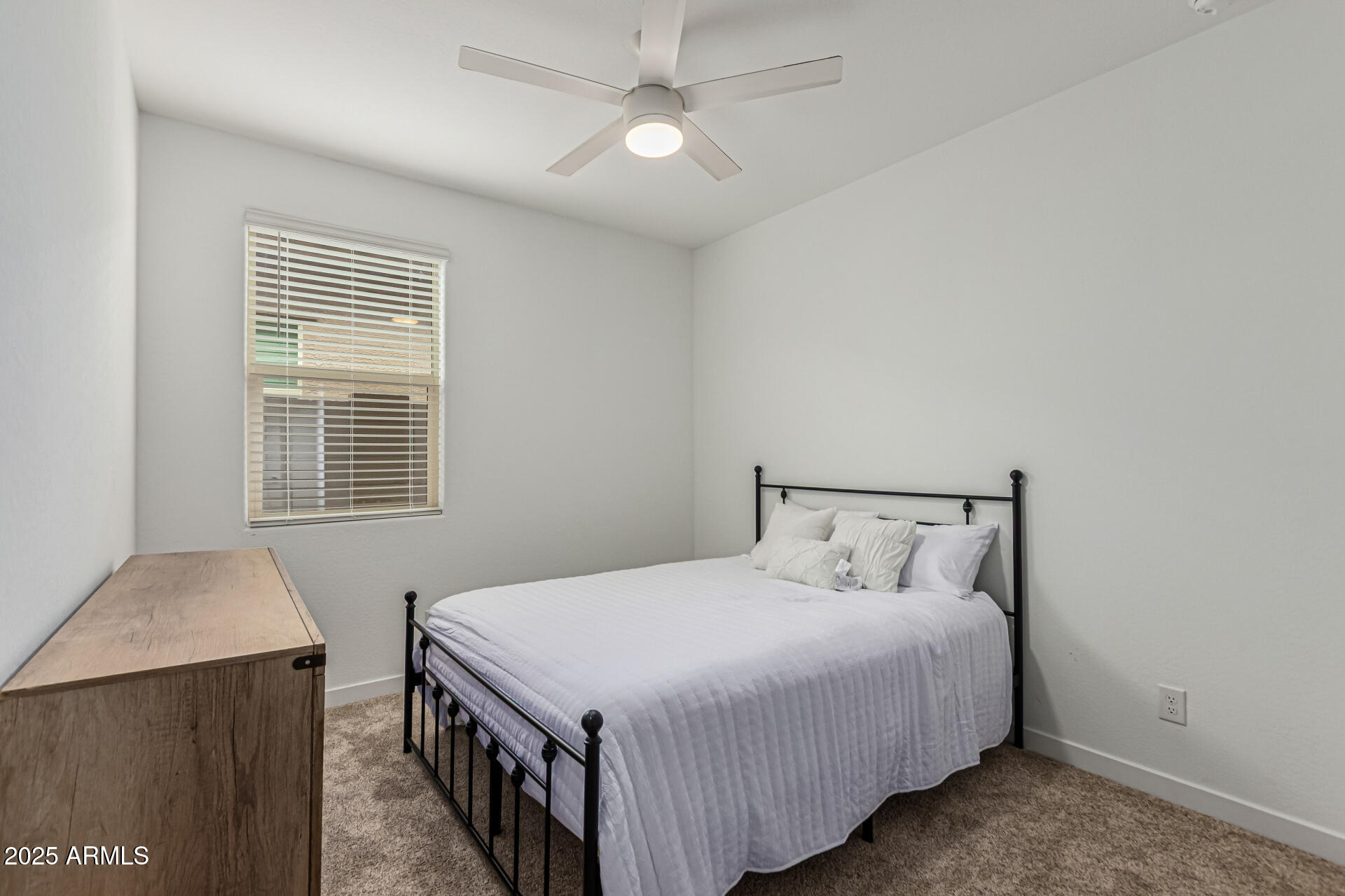 2517 West Pecan Road Phoenix, AZ 85041 - Photo 24 of 31 Bedroom 2