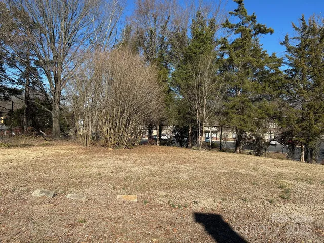 $1,000,000 | 520 Central Drive Northwest, Concord, NC 28027