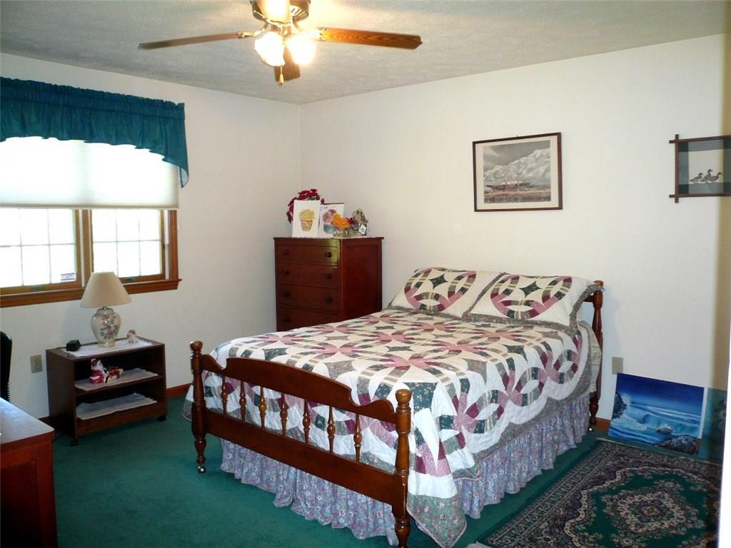 406 Sunset Road Pittsburgh, PA 15237 - Photo 11 of 21