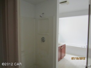 7395 Interchange Road Lehighton, PA 18235 - Photo 11 of 24 Shower stall