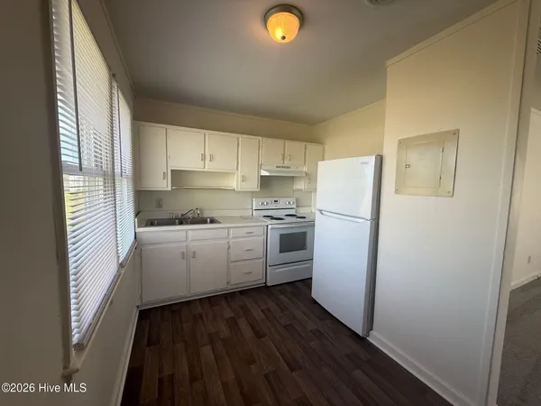 $950 | 333 Starling Street, Jacksonville, NC 28540