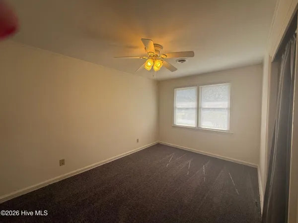 $950 | 333 Starling Street, Jacksonville, NC 28540