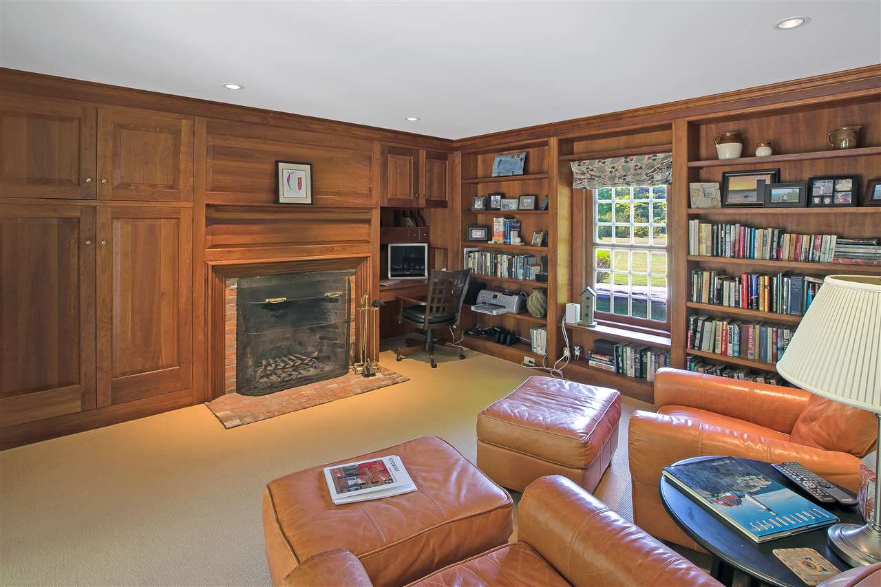 96 Deer Point Road Charlotte, VT 05445 - Photo 12 of 28 Gallery Image 12