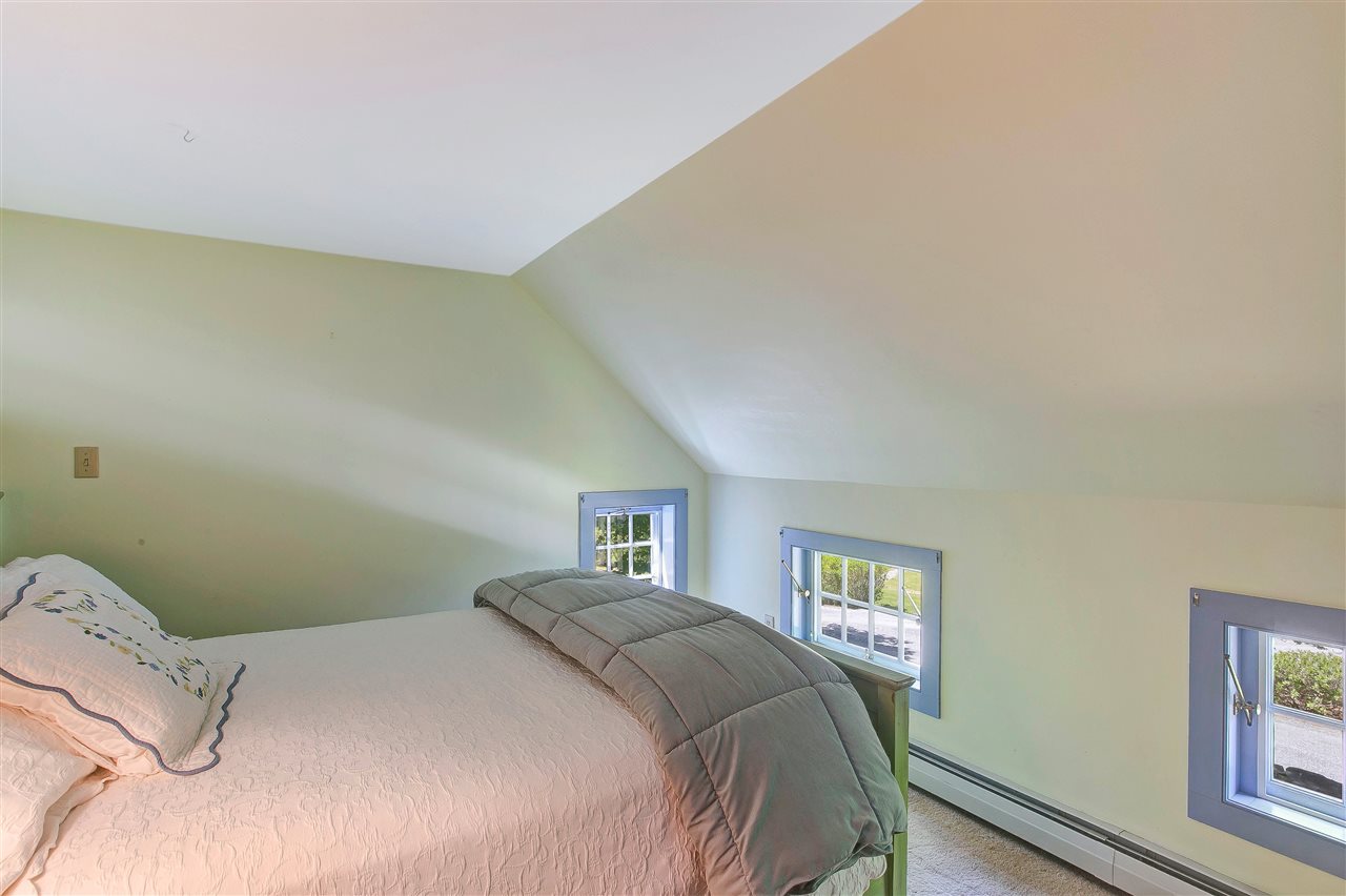 96 Deer Point Road Charlotte, VT 05445 - Photo 17 of 28 Gallery Image 17