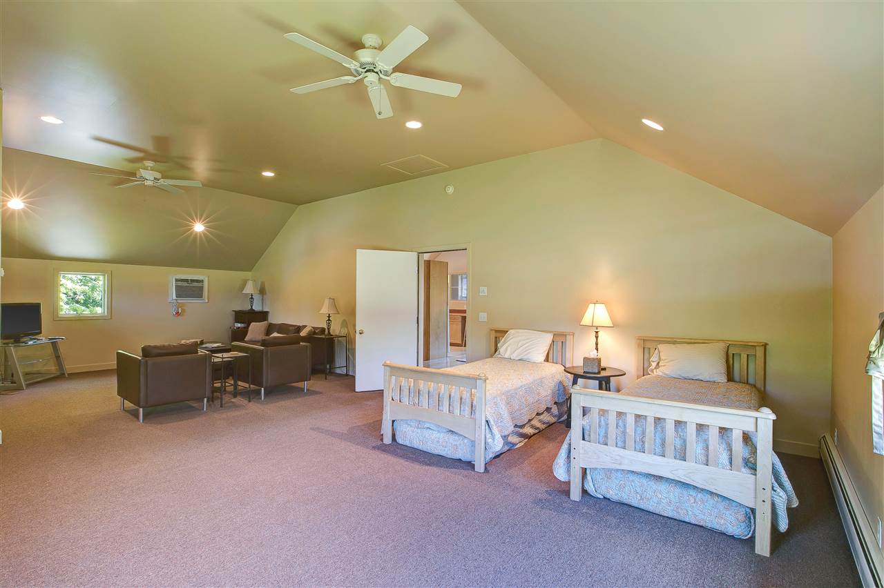 96 Deer Point Road Charlotte, VT 05445 - Photo 24 of 28 Gallery Image 24