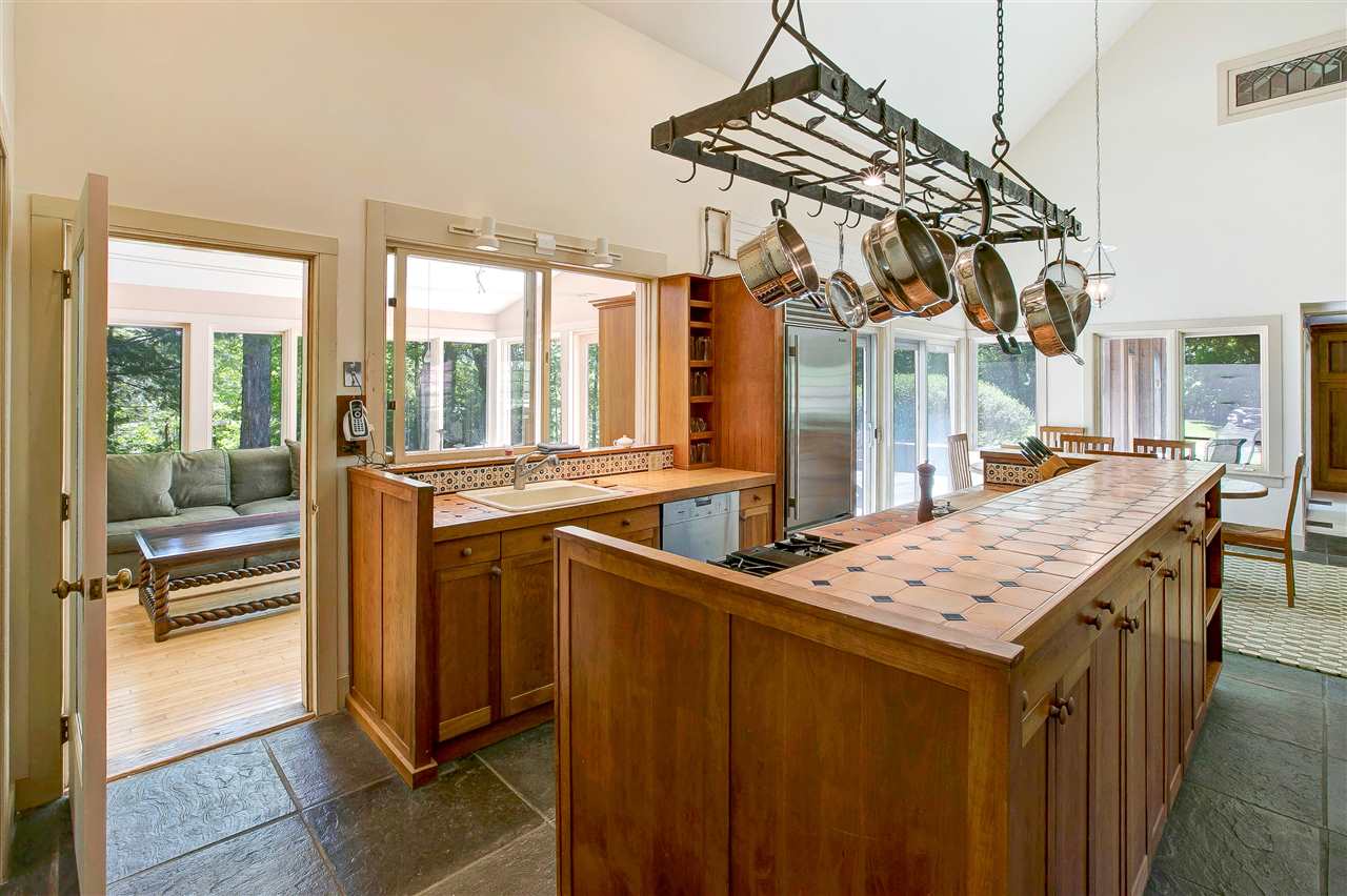96 Deer Point Road Charlotte, VT 05445 - Photo 7 of 28 Gallery Image 7