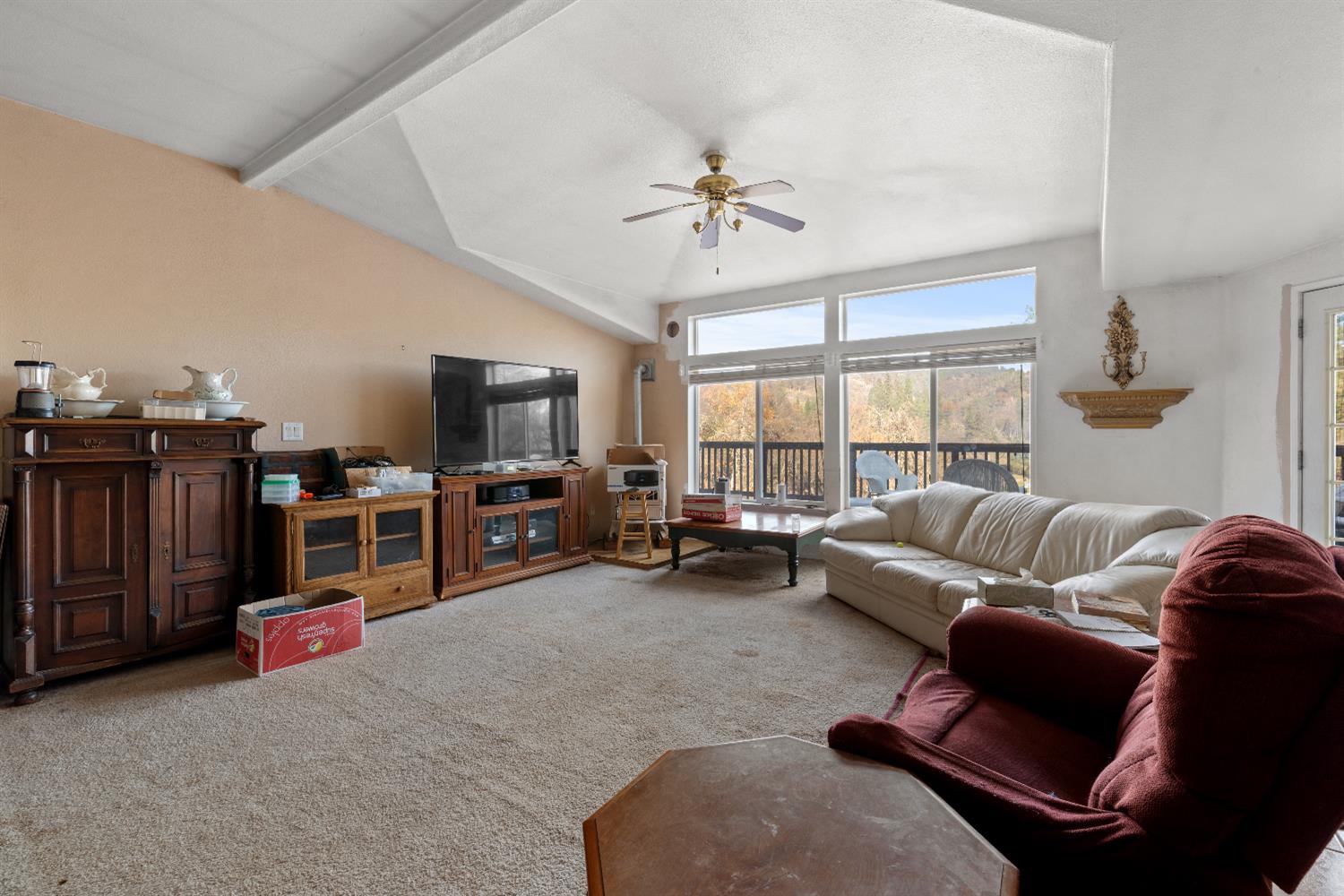 18060 Dog Bar Road Grass Valley, CA 95949 - Photo 6 of 41