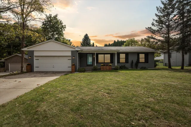 $260,000 | 2981 Wolhavn Lane, Jackson, MI 49201