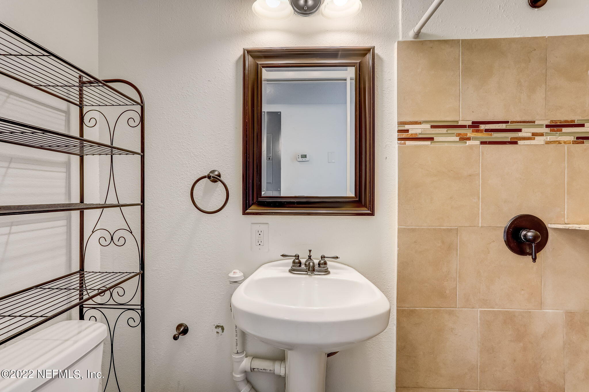 2705 Gaillardia Road Jacksonville, FL 32211 - Photo 28 of 55 2nd hallway bathroom