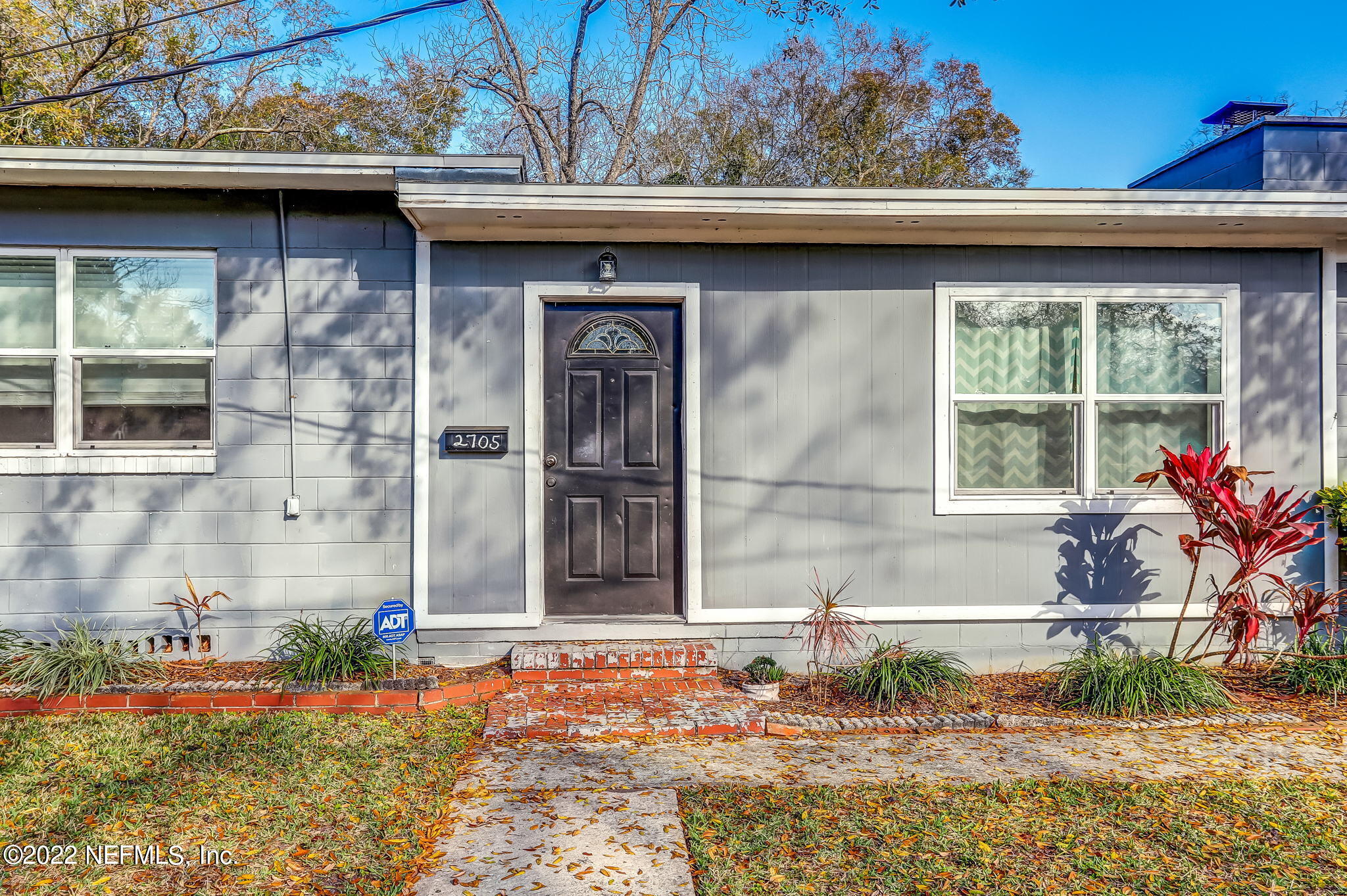 2705 Gaillardia Road Jacksonville, FL 32211 - Photo 4 of 55 Come on in!