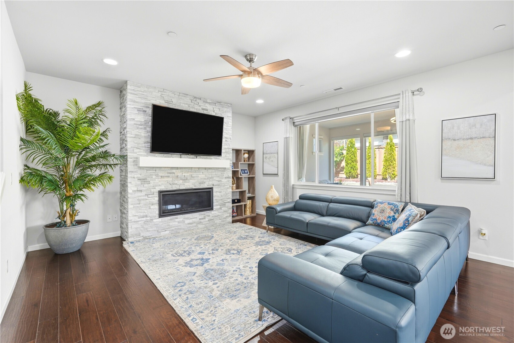 17813 41st Drive Southeast Bothell, WA 98012 - Photo 6 of 30