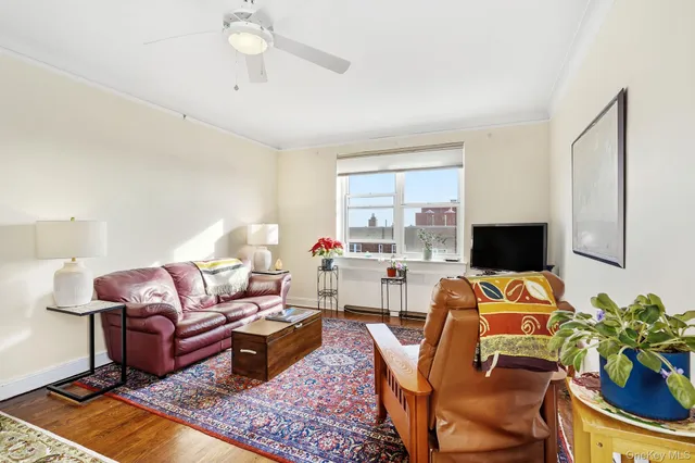 $215,000 | 90 Bryant Avenue, Unit 6CA (ABBEY), White Plains, NY 10605
