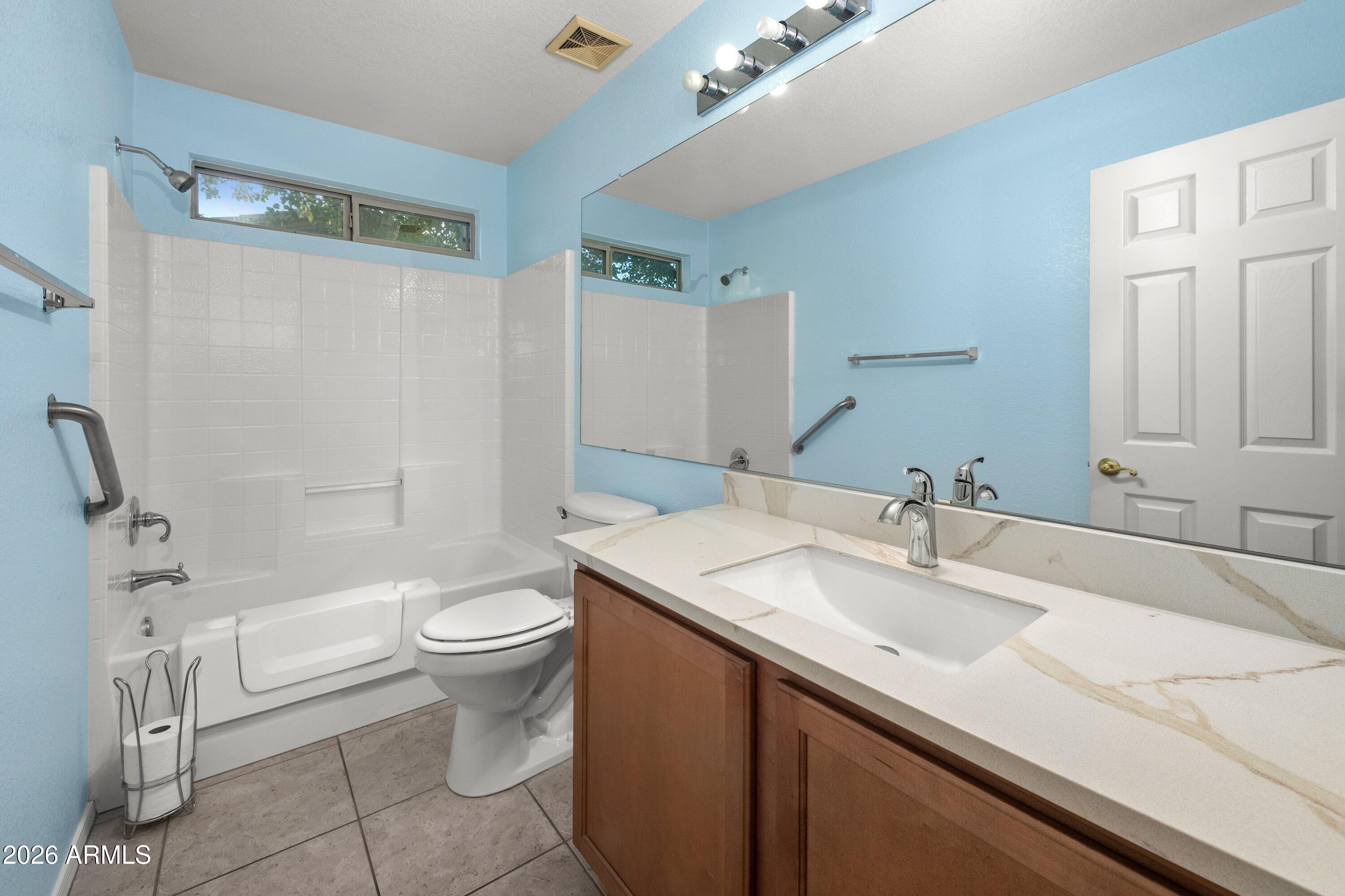 2101 South Meridian Road, Unit 387 Apache Junction, AZ 85120 - Photo 24 of 36 Guest Bathroom