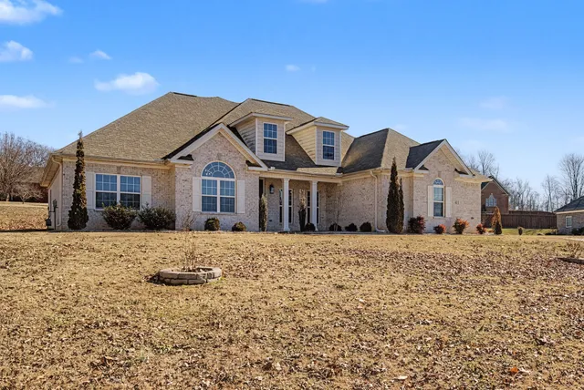 $674,500 | 41 Knotting Hill Road, Fayetteville, TN 37334