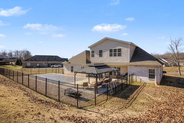 $674,500 | 41 Knotting Hill Road, Fayetteville, TN 37334