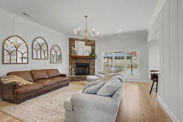 $674,500 | 41 Knotting Hill Road, Fayetteville, TN 37334