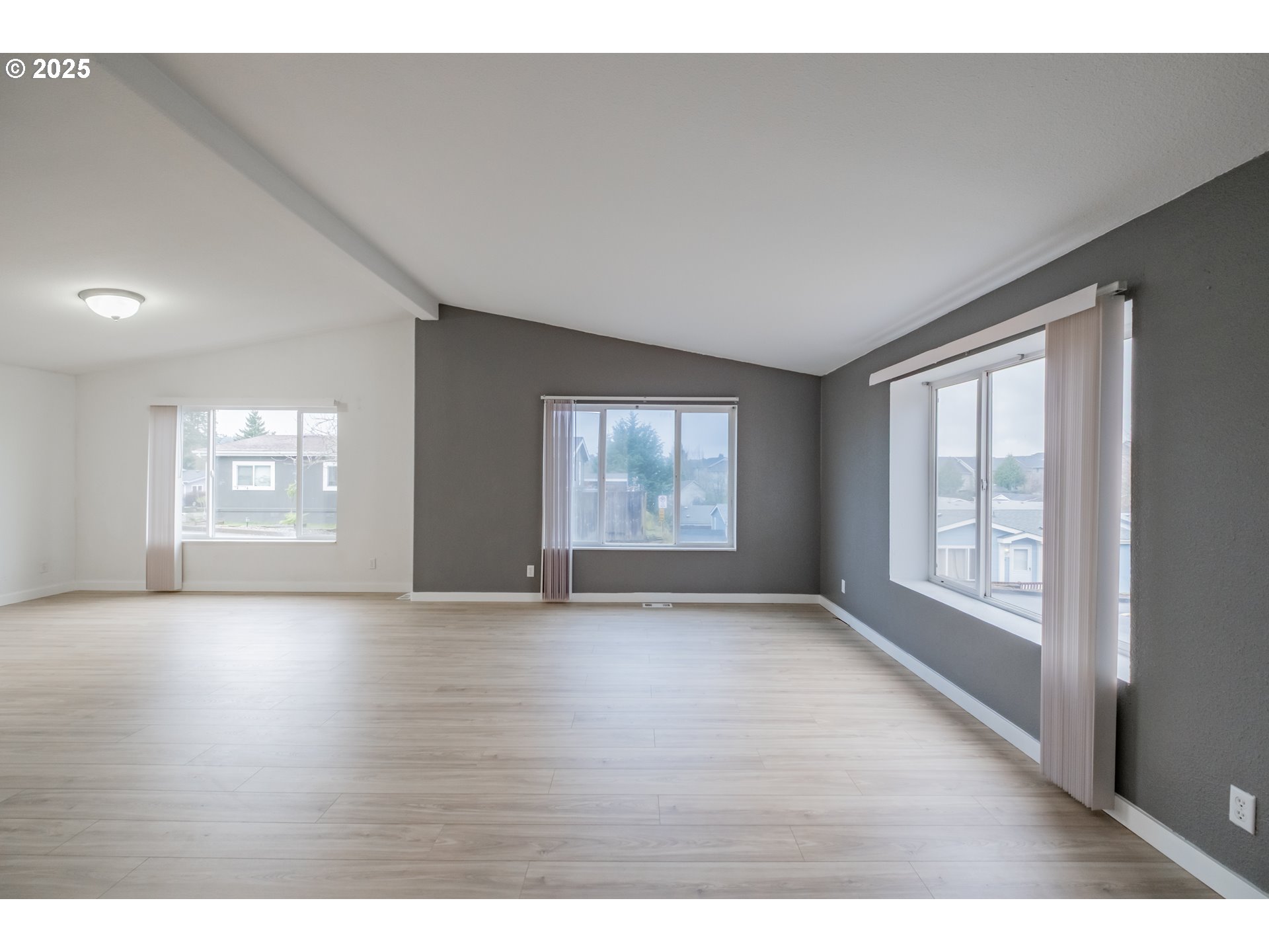 2155 Robins Lane Southeast, Unit 33 Salem, OR 97306 - Photo 22 of 32