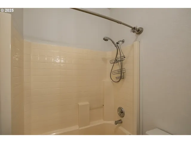 $125,000 | 2155 Robins Lane Southeast, Unit 33, Salem, OR 97306