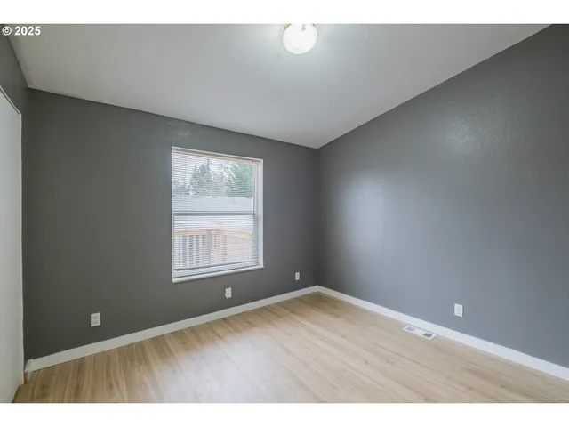 $125,000 | 2155 Robins Lane Southeast, Unit 33, Salem, OR 97306