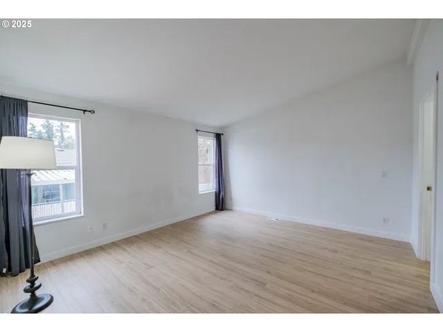 $125,000 | 2155 Robins Lane Southeast, Unit 33, Salem, OR 97306