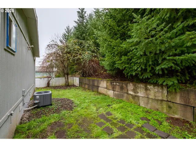 $125,000 | 2155 Robins Lane Southeast, Unit 33, Salem, OR 97306