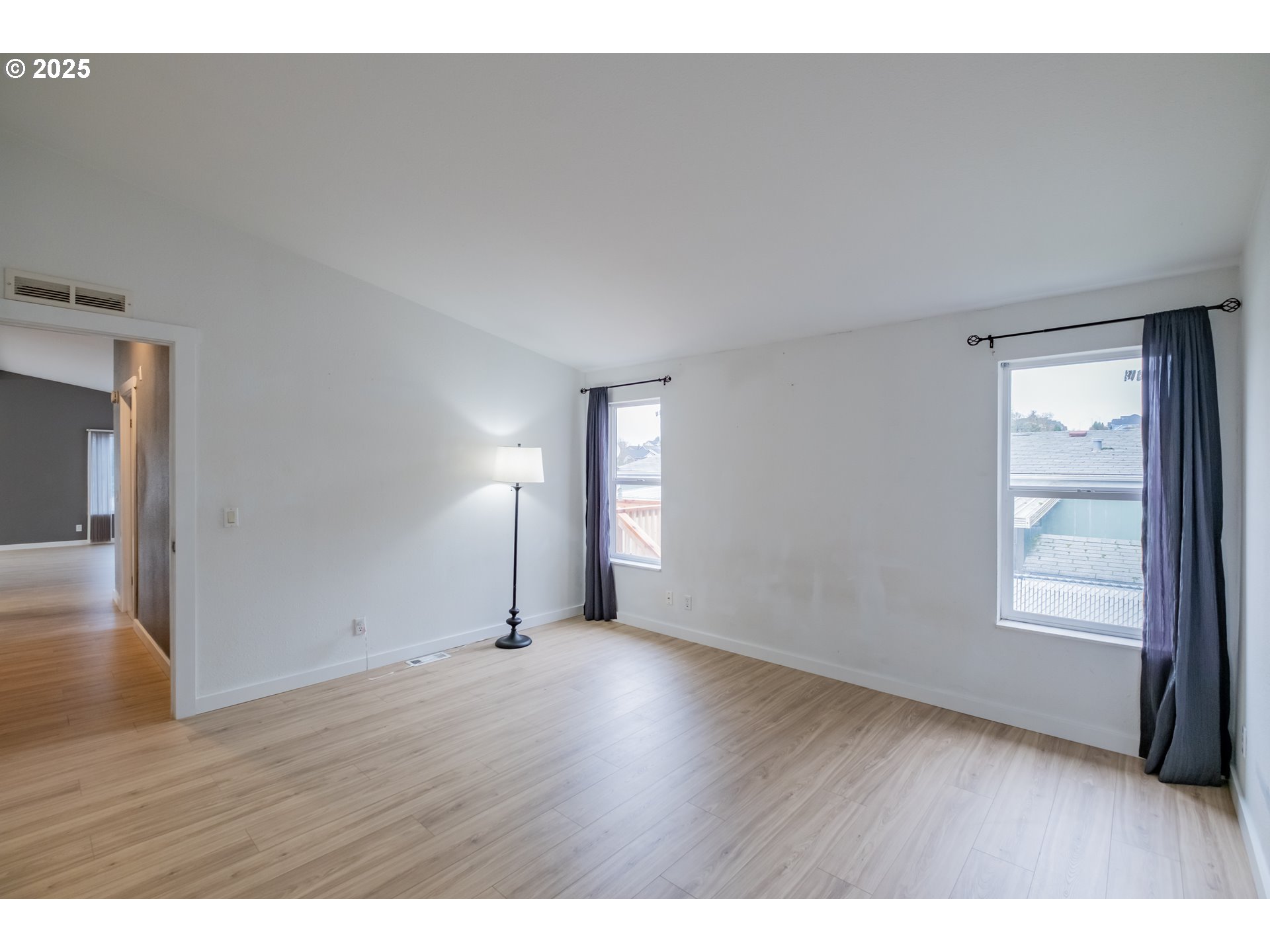 2155 Robins Lane Southeast, Unit 33 Salem, OR 97306 - Photo 10 of 32