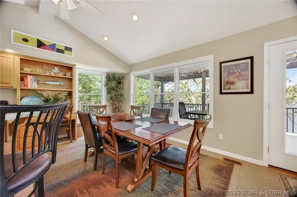 $749,900 | 17111 East Seminole Drive, Rocky Mount, MO 65072
