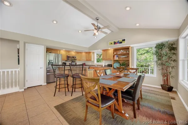 $749,900 | 17111 East Seminole Drive, Rocky Mount, MO 65072