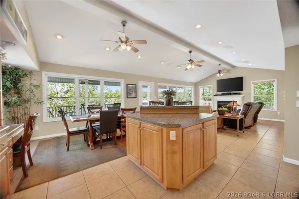 $749,900 | 17111 East Seminole Drive, Rocky Mount, MO 65072