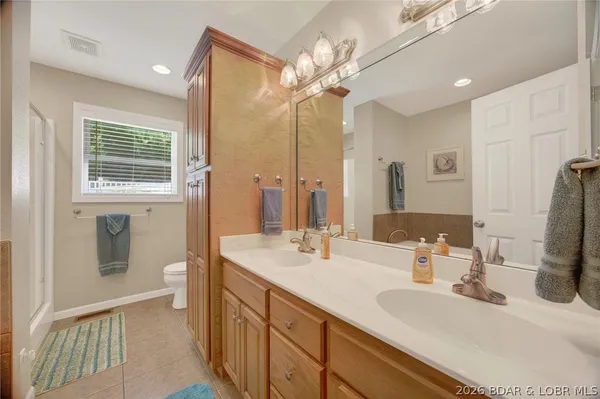$749,900 | 17111 East Seminole Drive, Rocky Mount, MO 65072