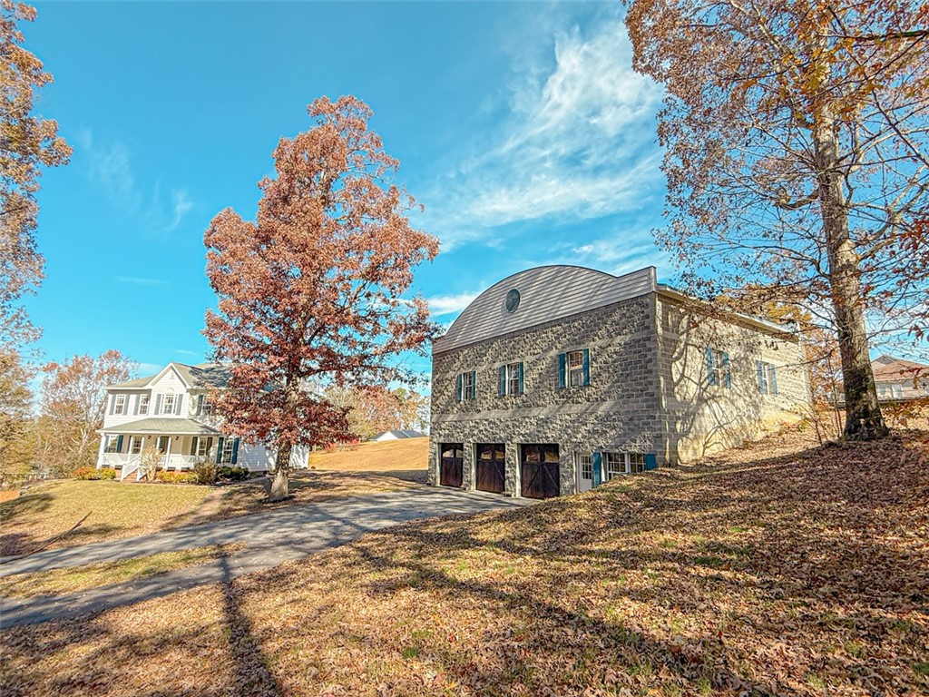 190 Jameson Road Easley, SC 29640 - Photo 1 of 50