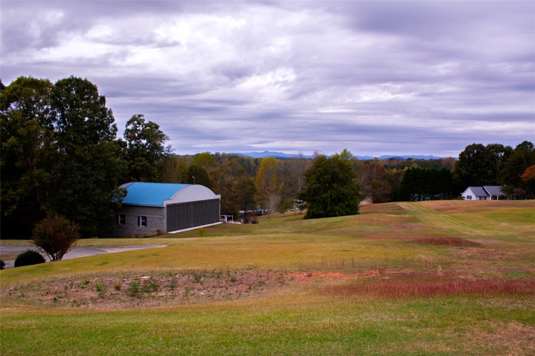 190 Jameson Road Easley, SC 29640 - Photo 7 of 50