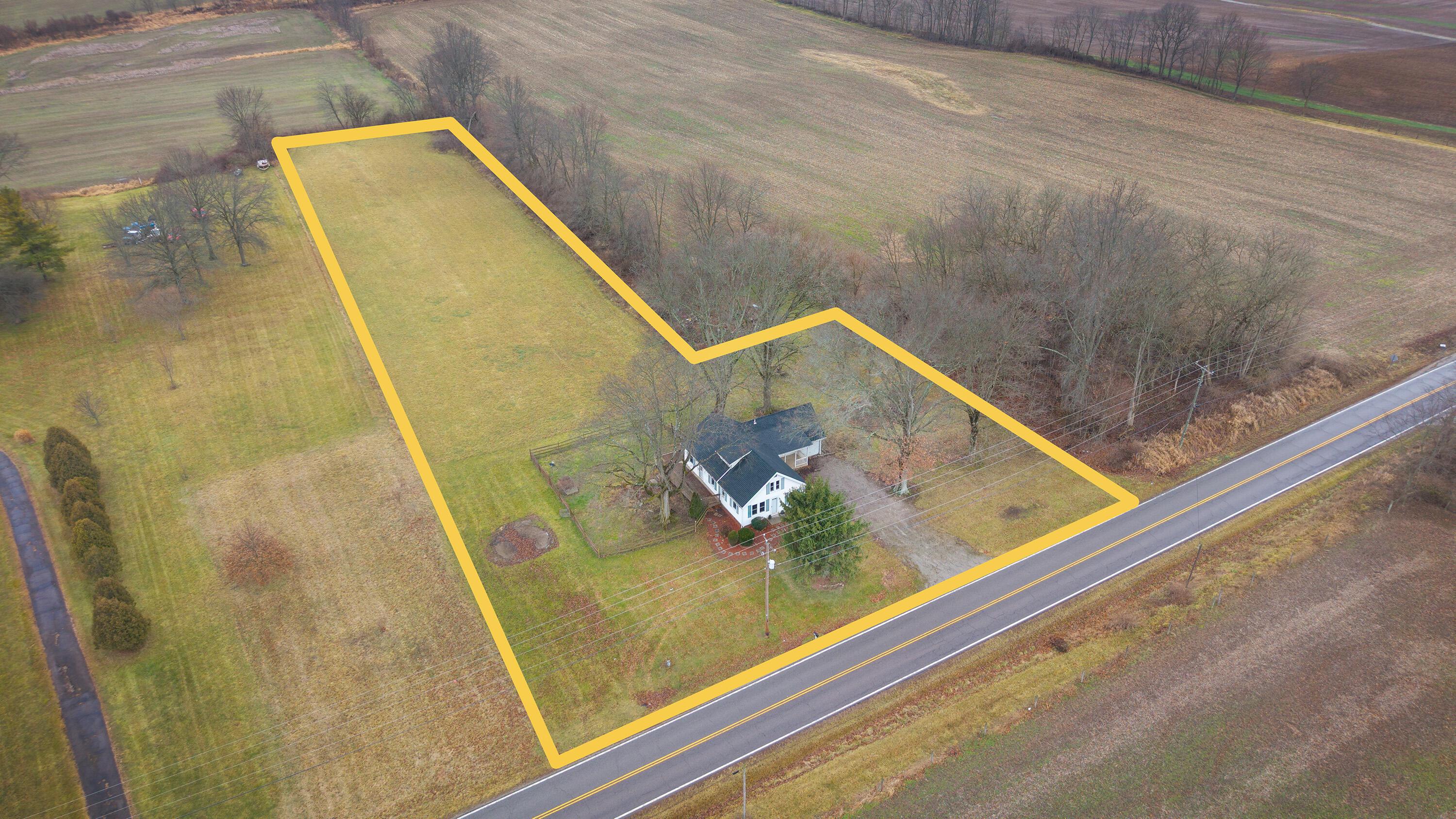 7738 Lock Road Centerburg, OH 43011 - Photo 19 of 22 7738Lock_19